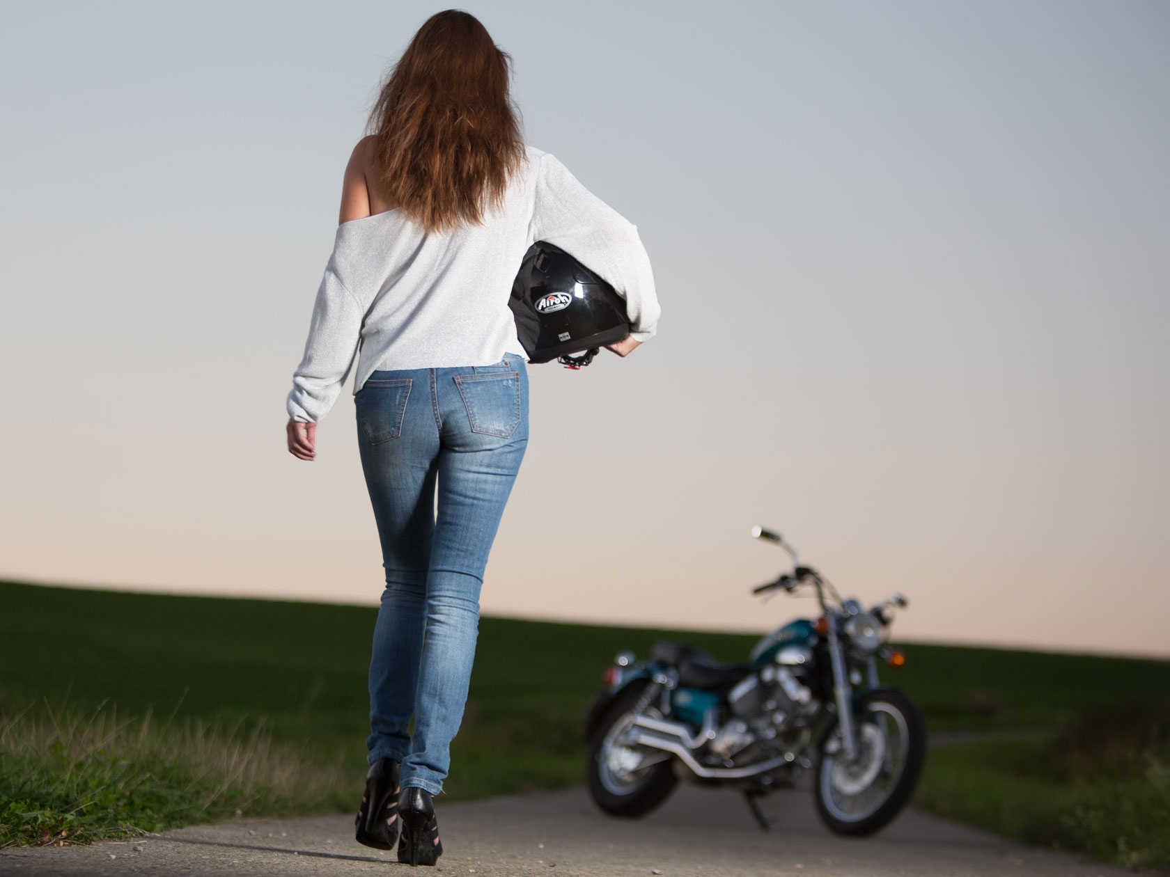 Klischees in der Motorradwerbung