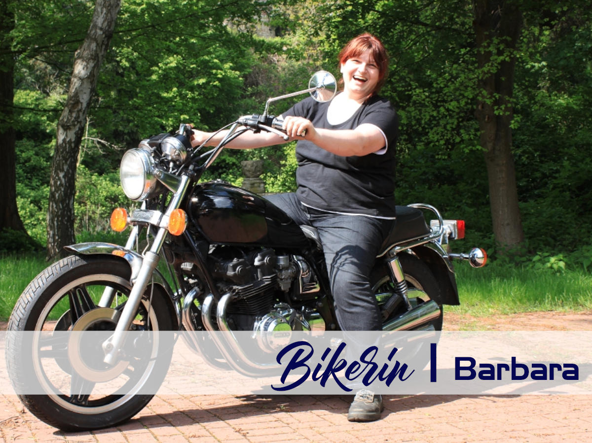 Bikerin Barbara mit Ihrer Honda